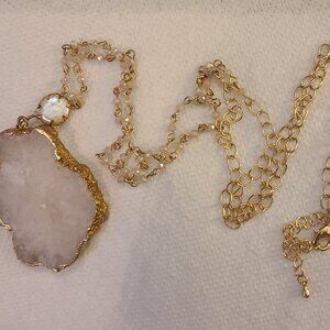 Blister Pearl Double Quartz Gold Tone Gold Plated 32 Inch Necklace